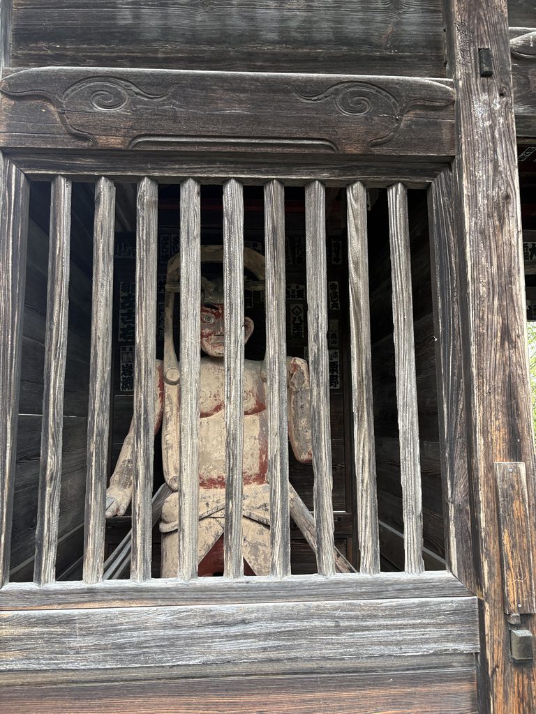「永福寺」の仁王像